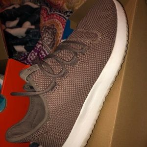 Adidas tubular shadow